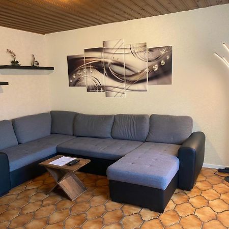Apartments Rhona III Und IV Neunkirchen City Ngoại thất bức ảnh