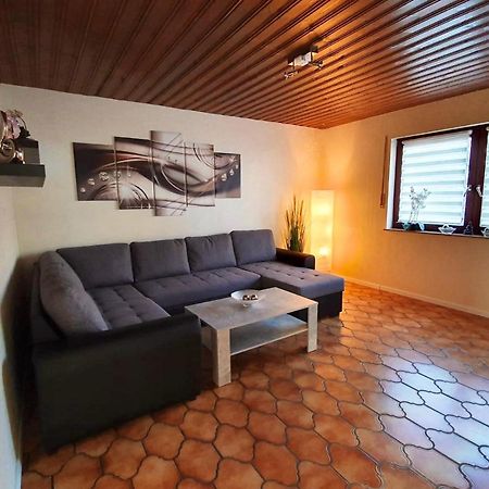 Apartments Rhona III Und IV Neunkirchen City Ngoại thất bức ảnh
