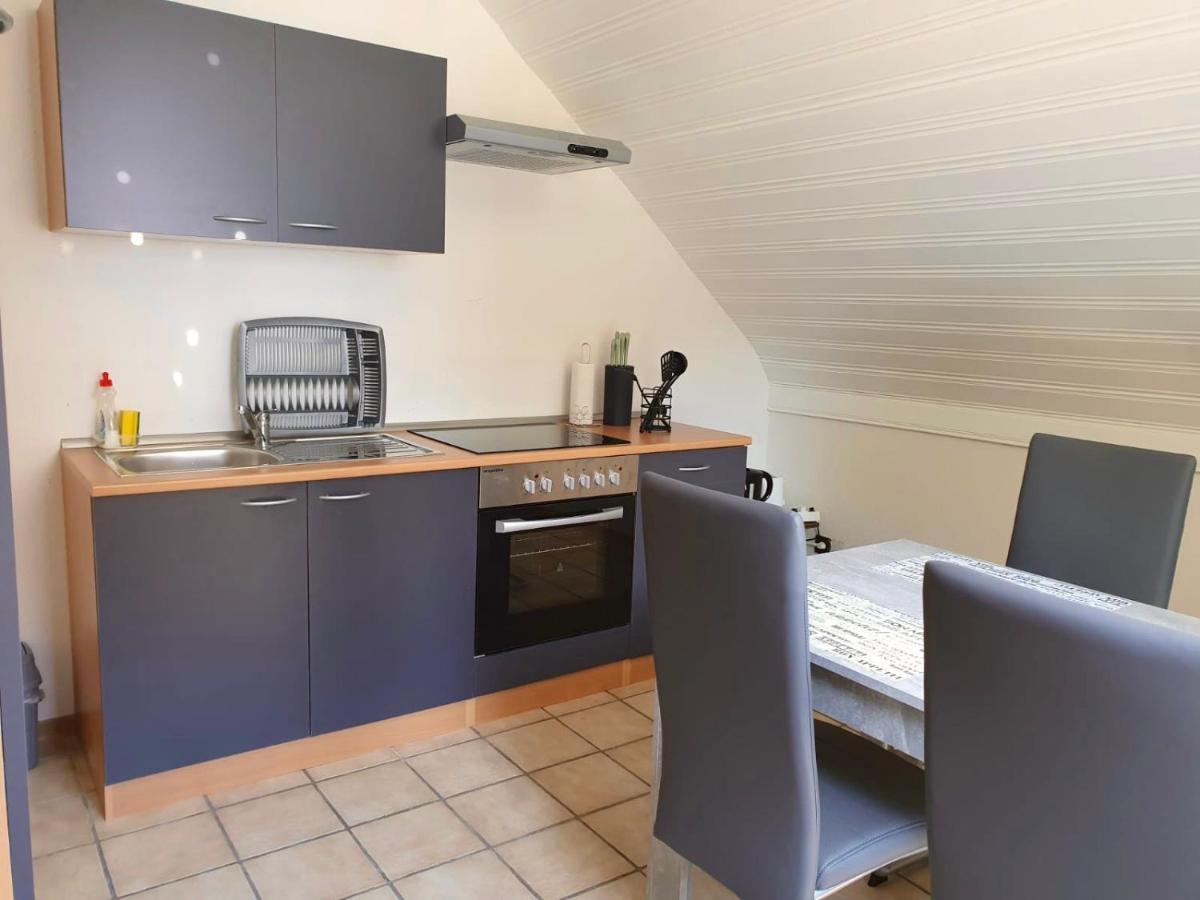 Apartments Rhona III Und IV Neunkirchen City Ngoại thất bức ảnh