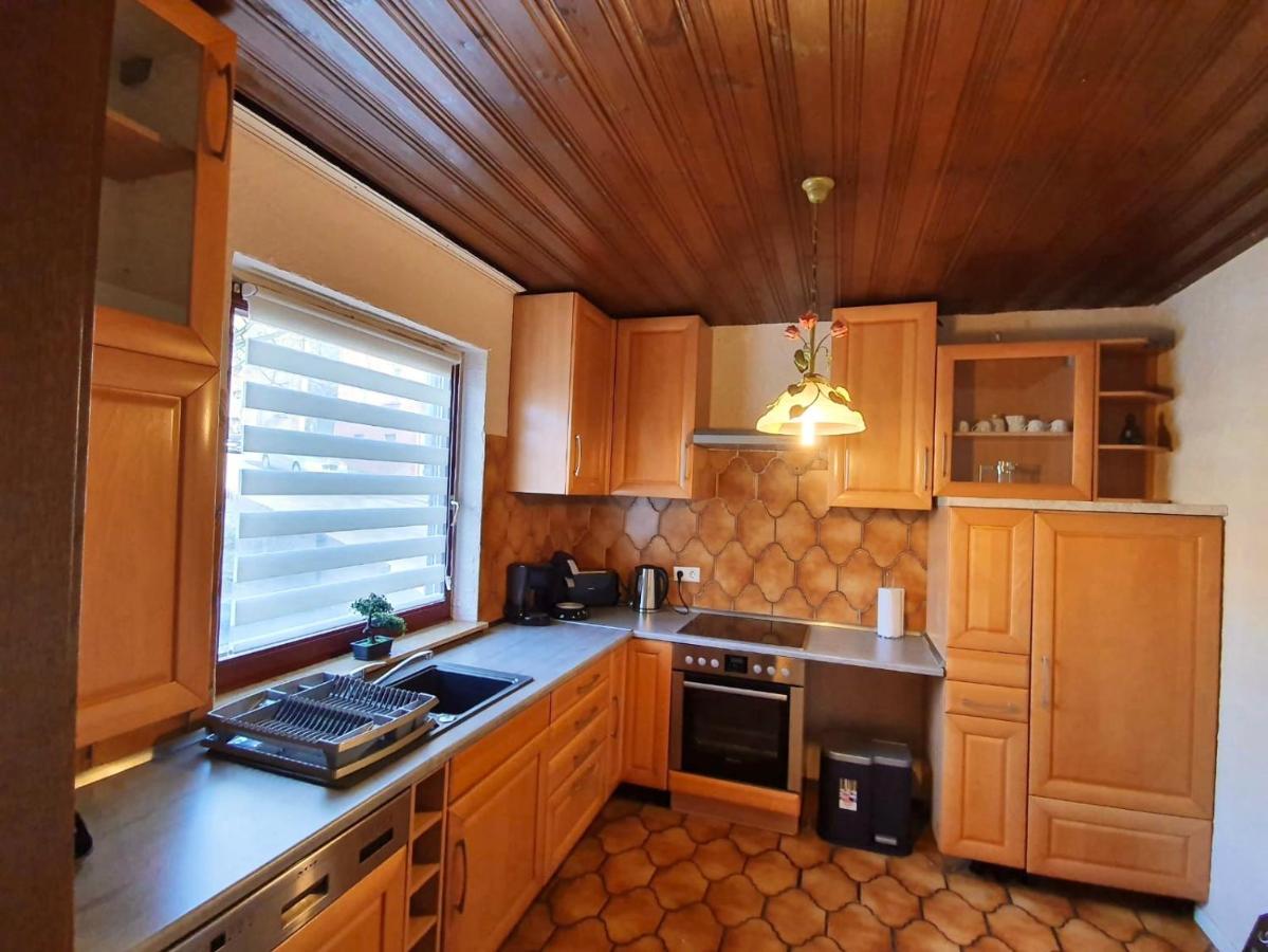 Apartments Rhona III Und IV Neunkirchen City Ngoại thất bức ảnh